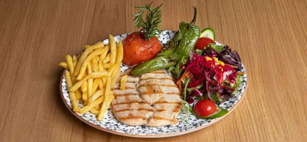 Bostancı cafe: Coff's Cafe & Restaurant